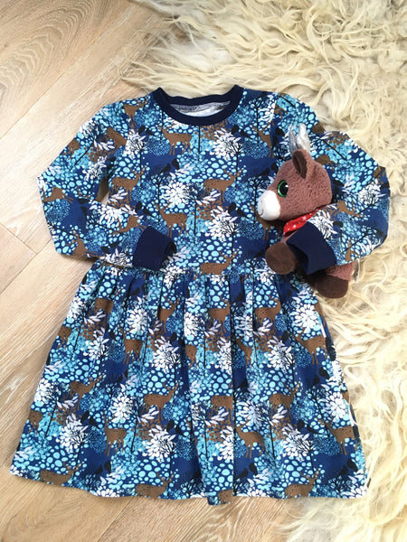 Blauw jurkje met herten