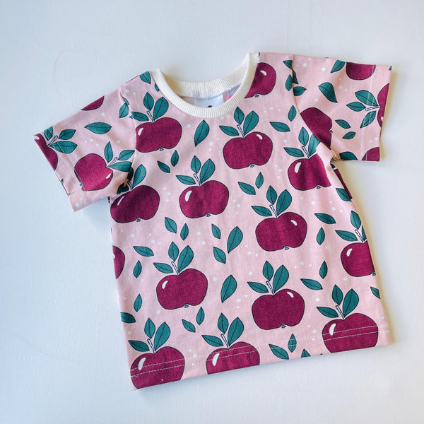 Roze shirtje met appels