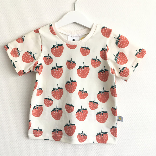 Zacht shirtje met aardbeien